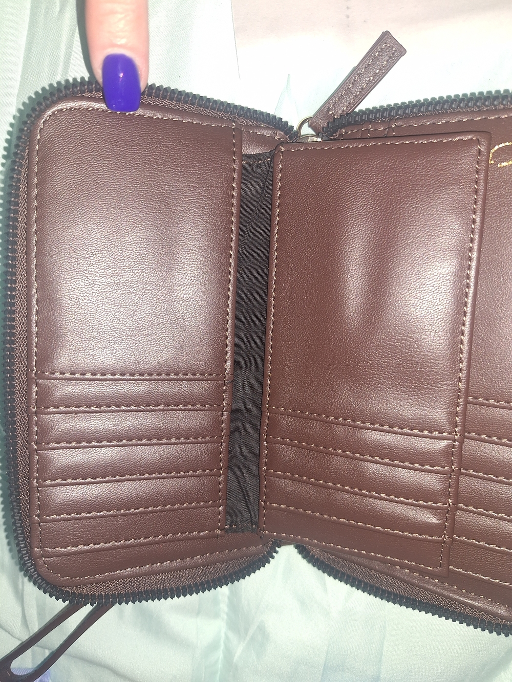 Betsey Johnson Brown Quilted Heart Wristlet Wallet - Picture 5 of 5